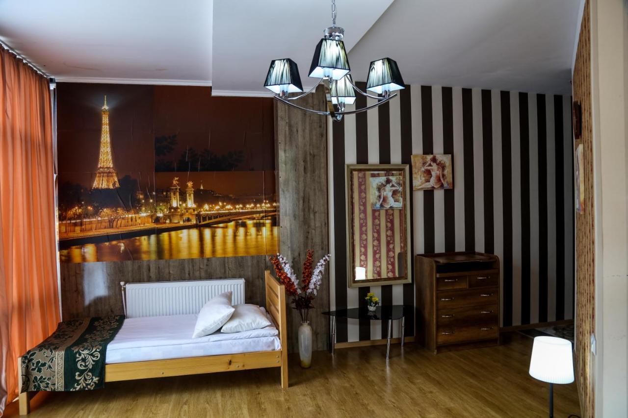 Guest House 博尔若米 外观 照片